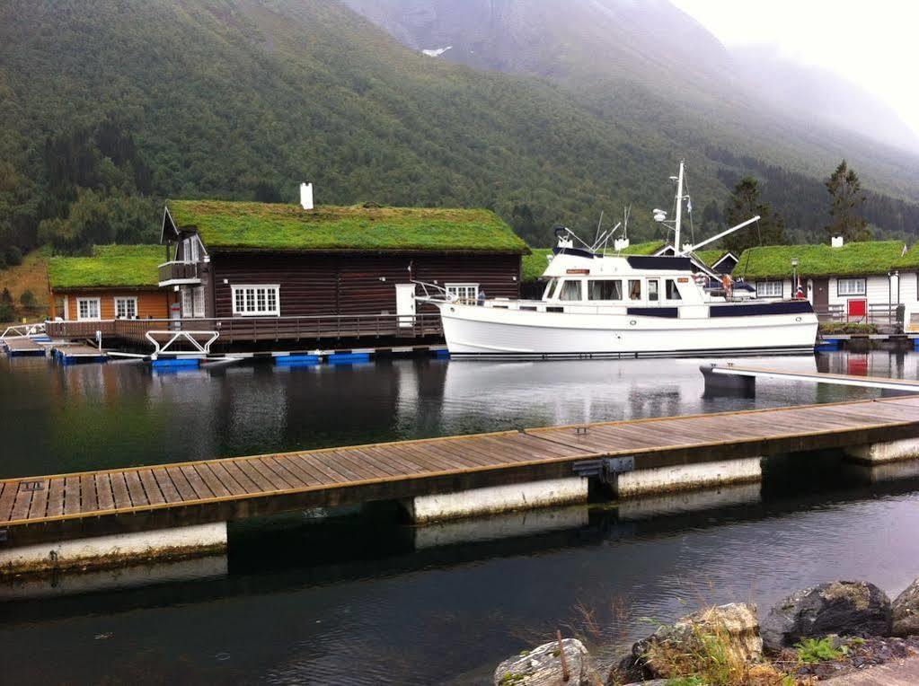 Sagafjord Hotel - By Classic Norway Hotels Sæbø Exterior foto